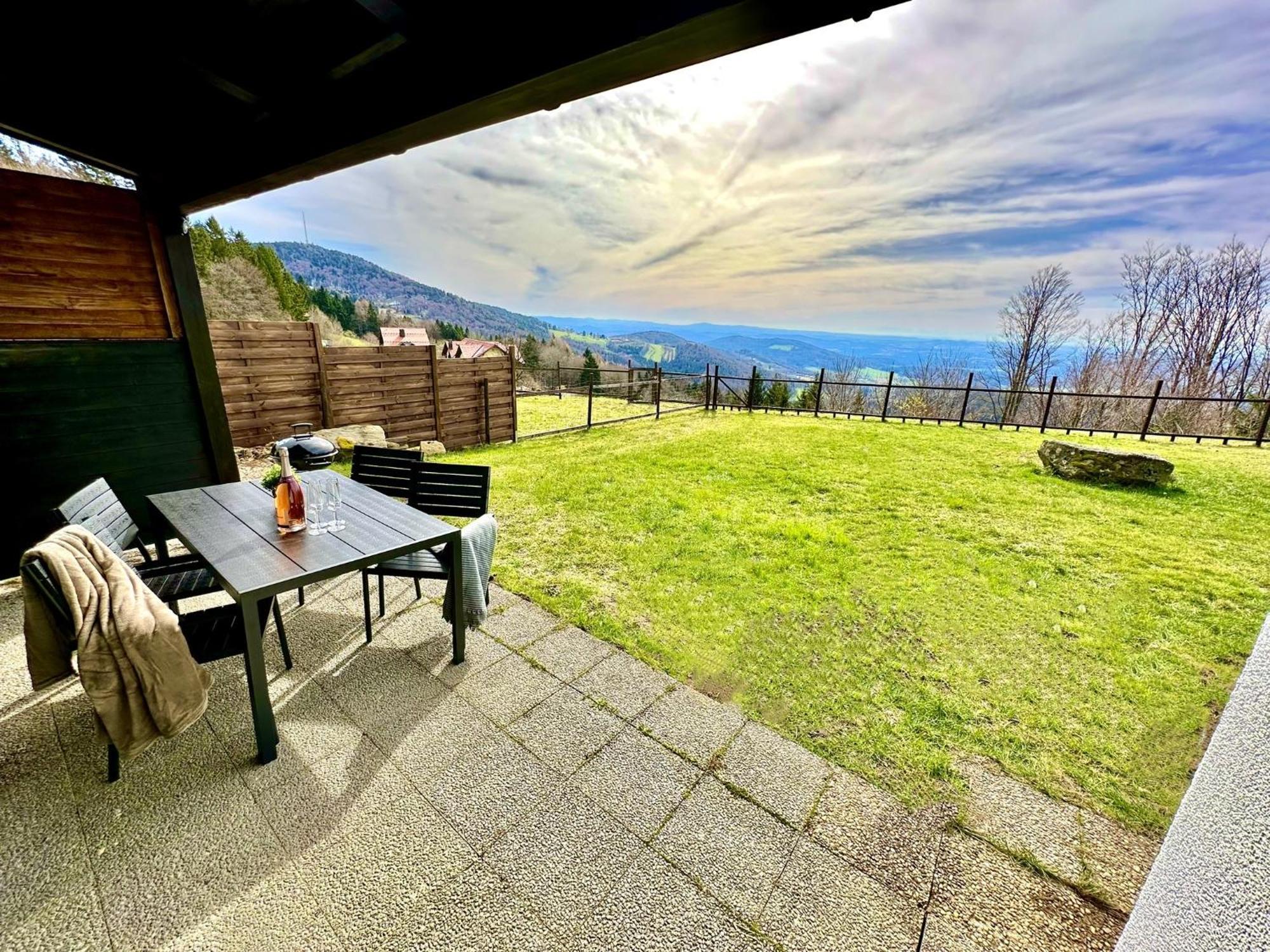 Gemuetliches Alpenblick Berg-Bungalow + Grosser Garten + Netflix! Schöfweg Kültér fotó