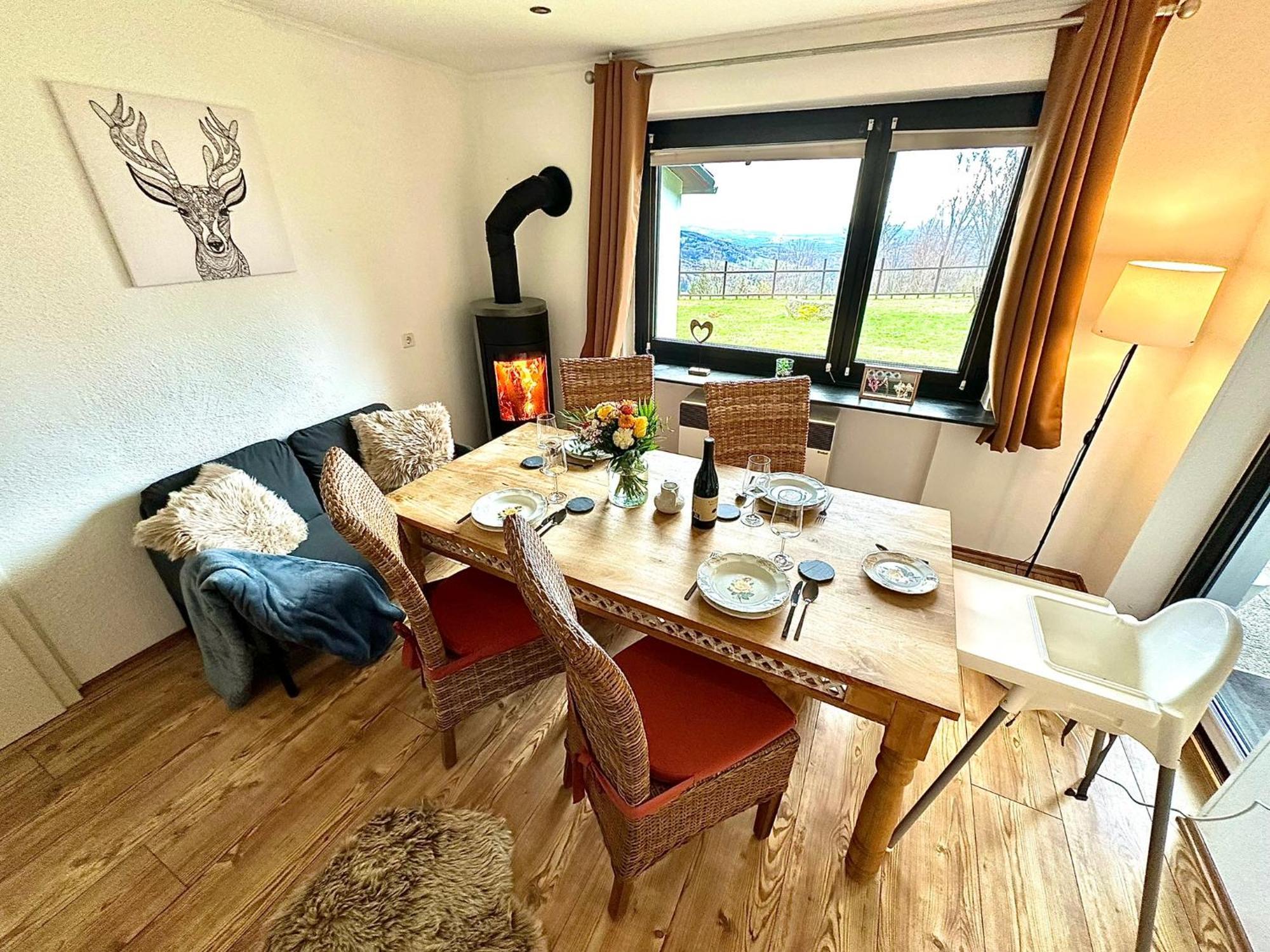 Gemuetliches Alpenblick Berg-Bungalow + Grosser Garten + Netflix! Schöfweg Kültér fotó