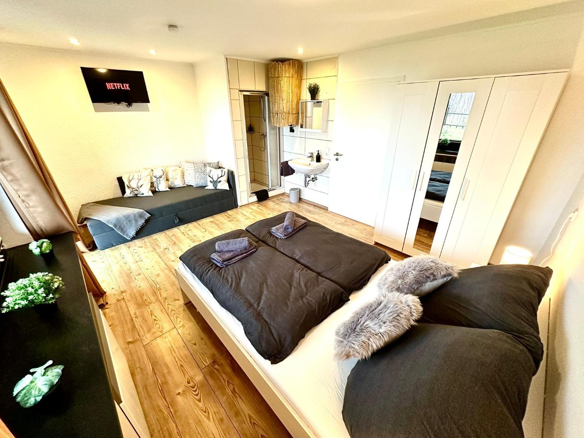 Gemuetliches Alpenblick Berg-Bungalow + Grosser Garten + Netflix! Schöfweg Kültér fotó